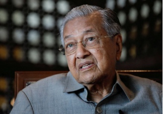 马来西亚反腐部门证实正在调查前总理马哈蒂尔