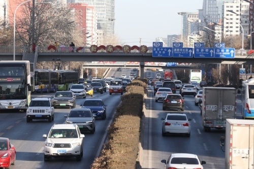 “五一”假期北京高速预计日均交通量310万辆 或创新高