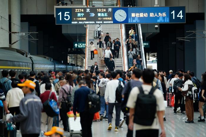 陕西铁路“五一”假期累计发送旅客474.7万人次