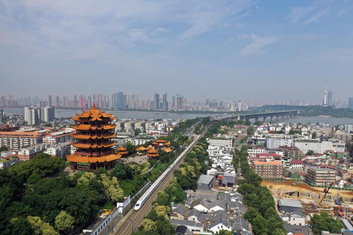 武鐵推出兩款高鐵旅游計次票 方便旅客出游