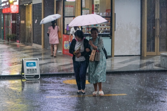大風強對流預警雙雙上線 北方需注意防風防雷雨