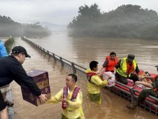 應(yīng)急響應(yīng)提升至三級！緊急調(diào)撥3萬件中央救災(zāi)物資