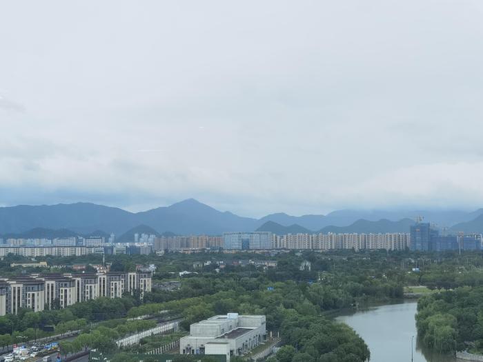 浙江受降雨影響發布多條預警 杭州部分水庫開閘泄洪