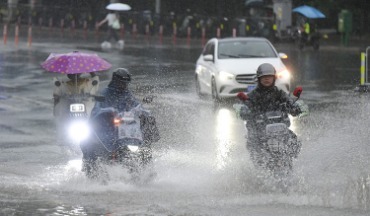 山東發布暴雨黃色和強對流黃色預警：濰青煙等市局地大暴雨，最大降水量可達200毫米