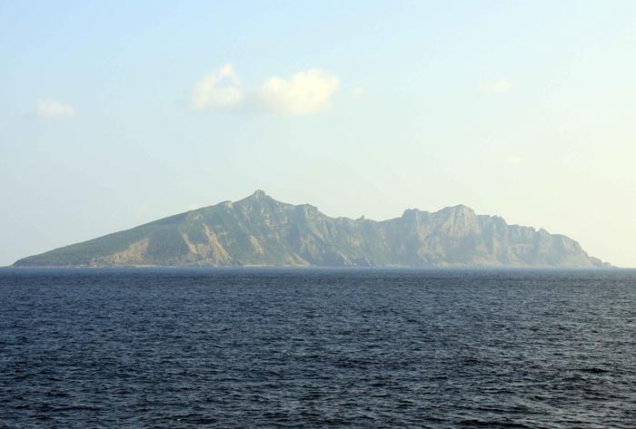 中國海警依法驅離日本非法進入中國釣魚島領海船只