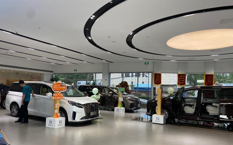 電動化轉型遇阻、在華銷量下滑，通用汽車如何挽回中國市場？