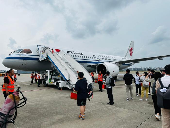 國航C919首航成功，正式開啟商業運營