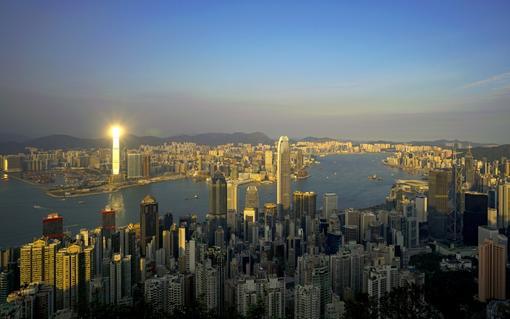 （粵港澳大灣區）香港智庫發布大灣區行業發展指數 香港領跑三大行業