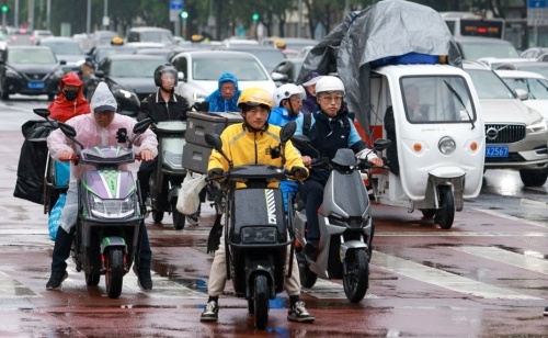 北方出現大風降溫及弱雨雪 今明兩天冷空氣持續影響我國中東部