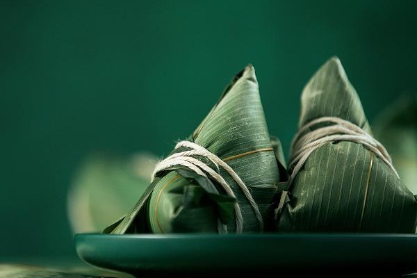 海報漫談丨“我同意水果粽子入選端午美食”，傳統與創新，您pick哪個？
