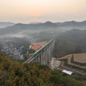 中老鐵路今年前5月進出口貨值超100億元