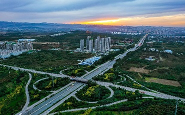 章丘区规模以上工业企业达到579家，占全市总量的20.35%
