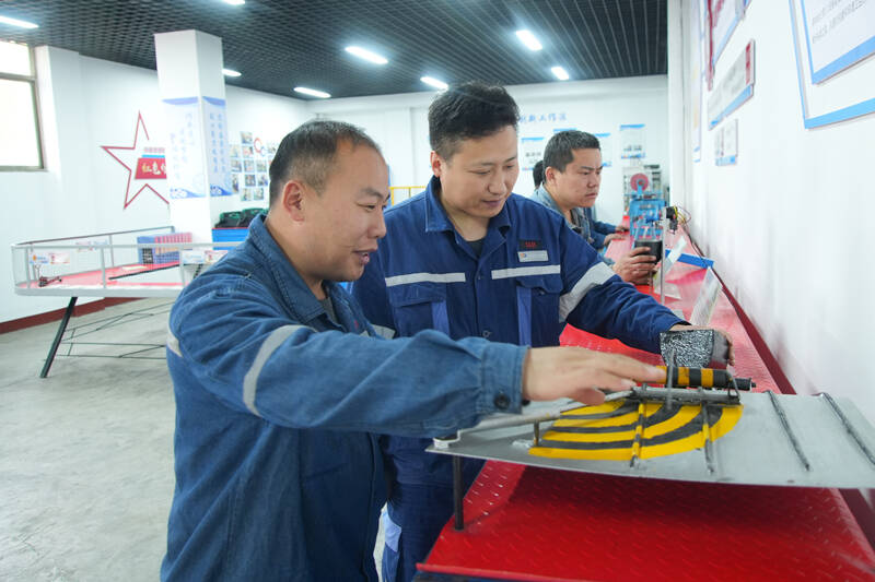 百富论坛手机版