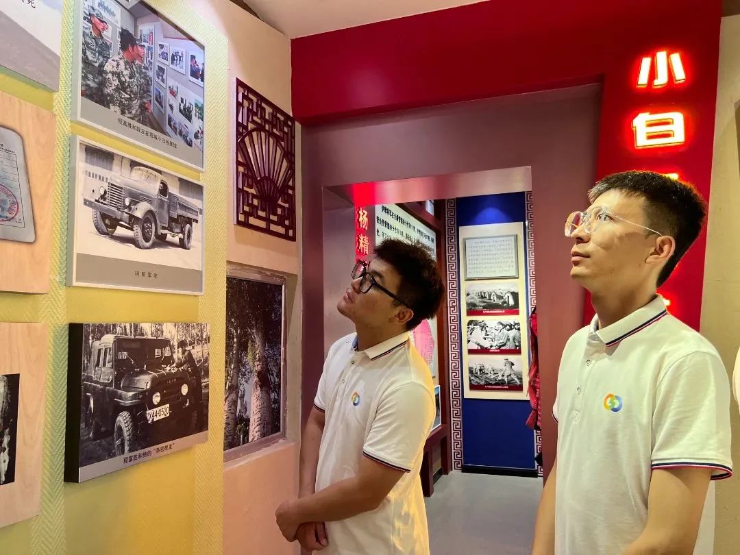 dd0b46aad51b30c6daadb13aefbafa7.jpg 图片