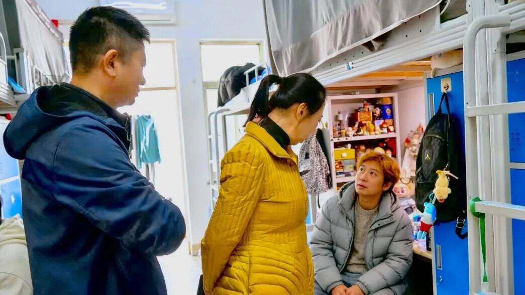深入宿舍查隐患 关怀慰问暖人心——数媒动画系开展学生宿舍慰问检查活动