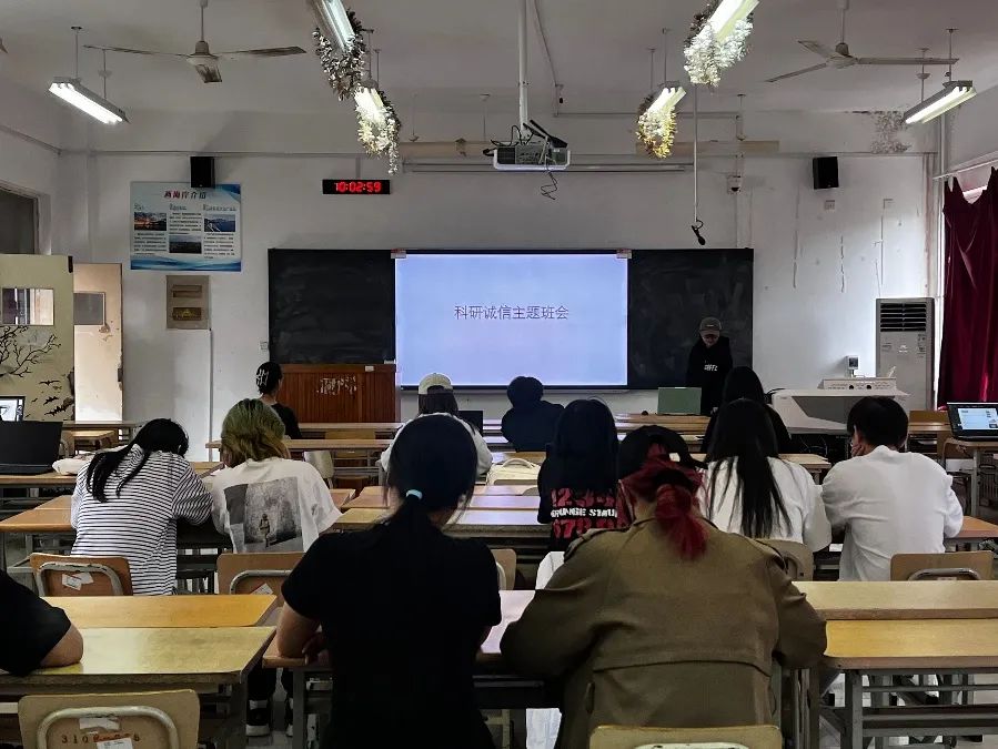 图片12.jpg 图片12.jpg
