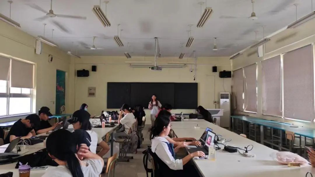 图片5.jpg 图片5.jpg