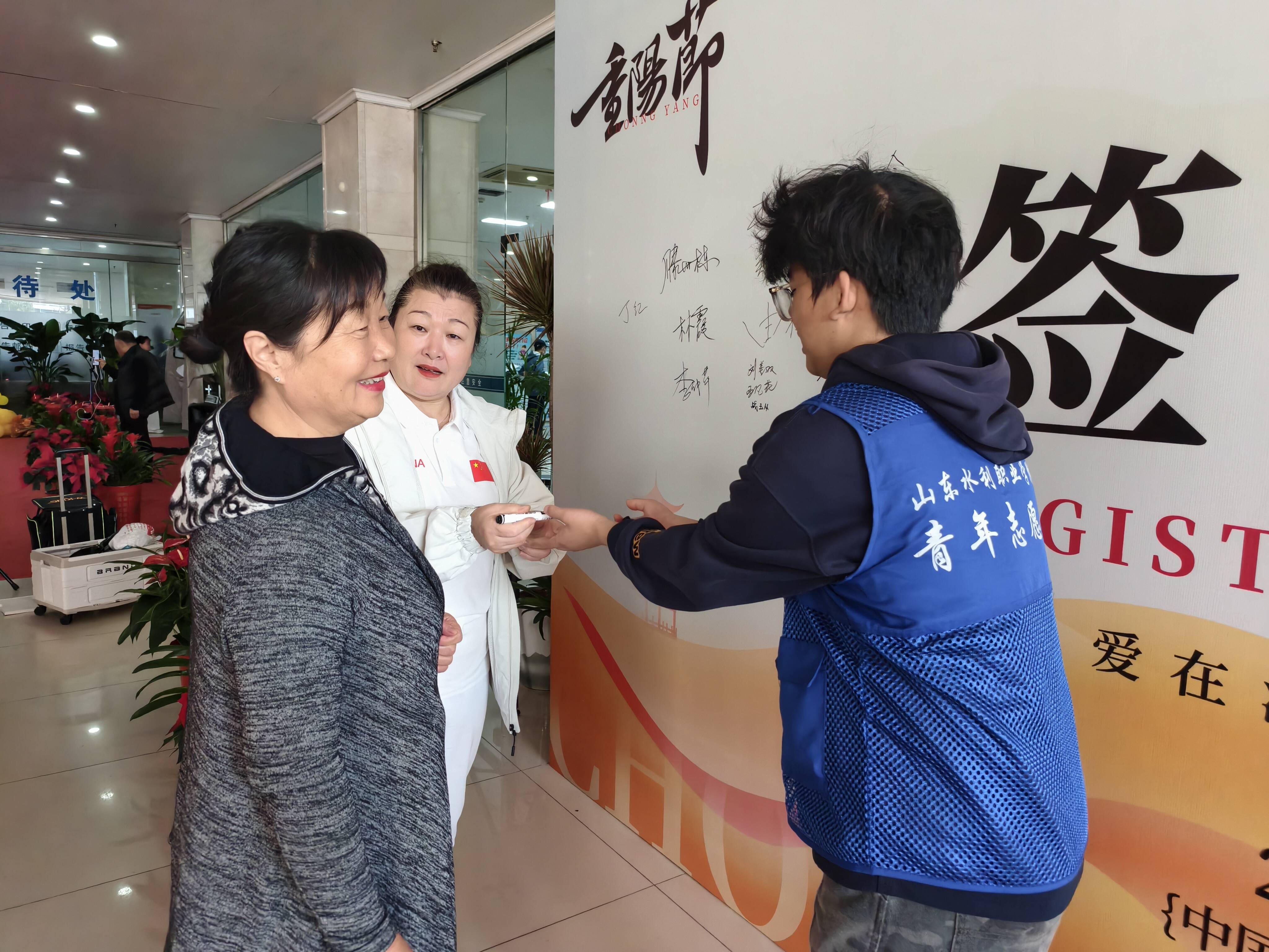 精品人妻系列无码人妻免费视频