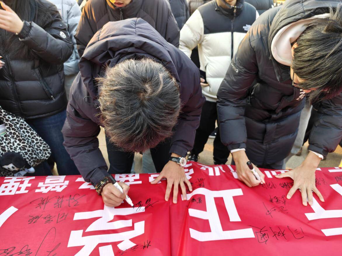 精品人妻系列无码人妻免费视频