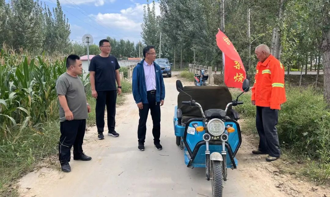 邹平市九户镇扎实开展秋季秸秆禁烧工作