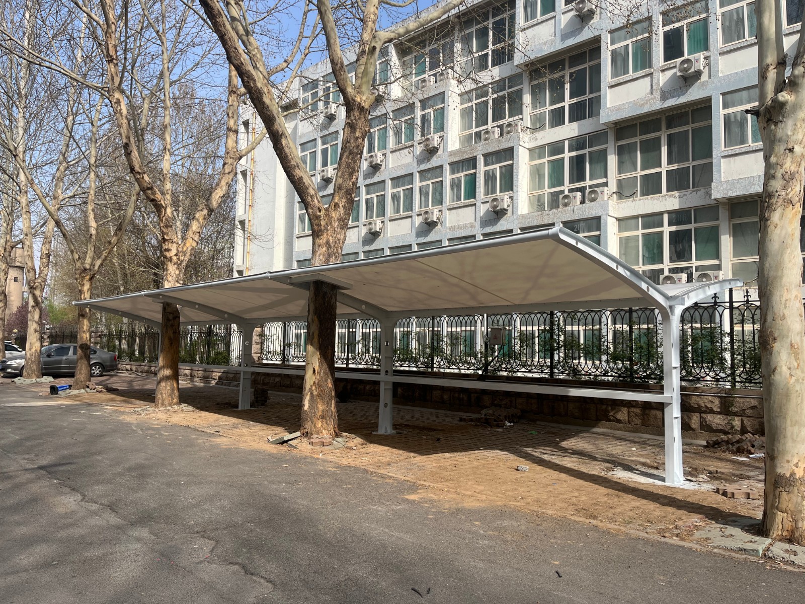 翠微园车棚扩建