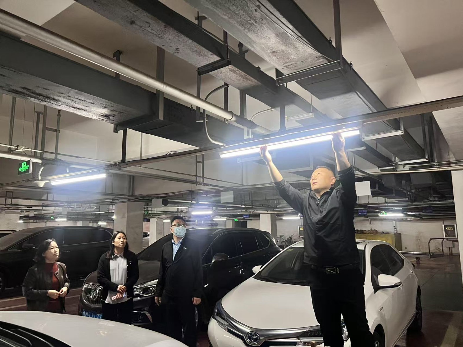 地下车库维修