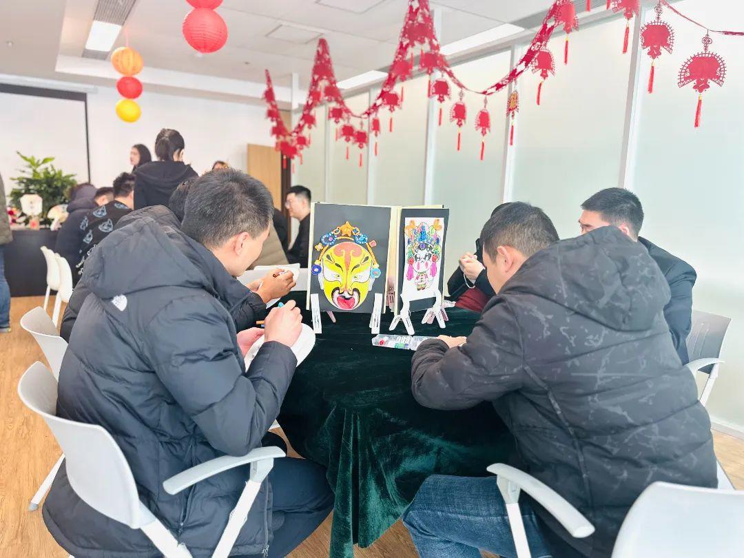 我们的节日丨元宵雅韵，非遗风华