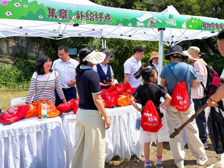 053004)新闻通稿:“青岛阿勒泰”,带着宠物来撒欢儿!(2)1061.png