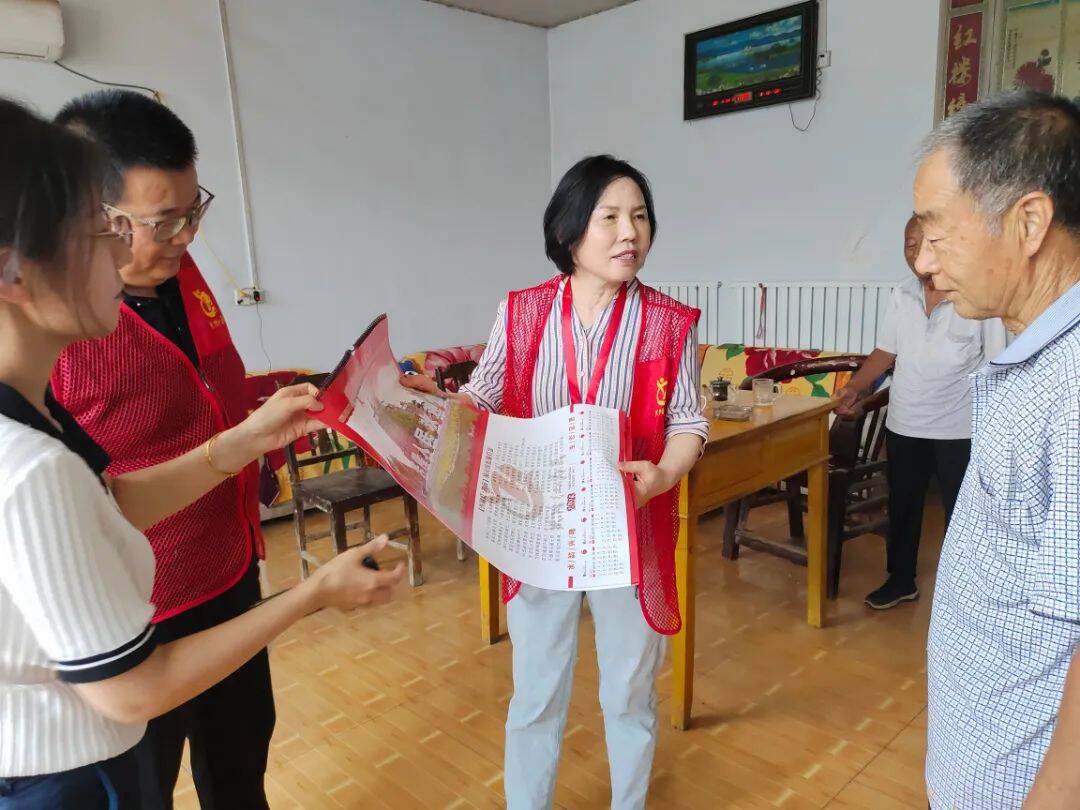 德州临邑县委副书记于萍到兴隆镇检查指导幸福临邑大走访工作并进行