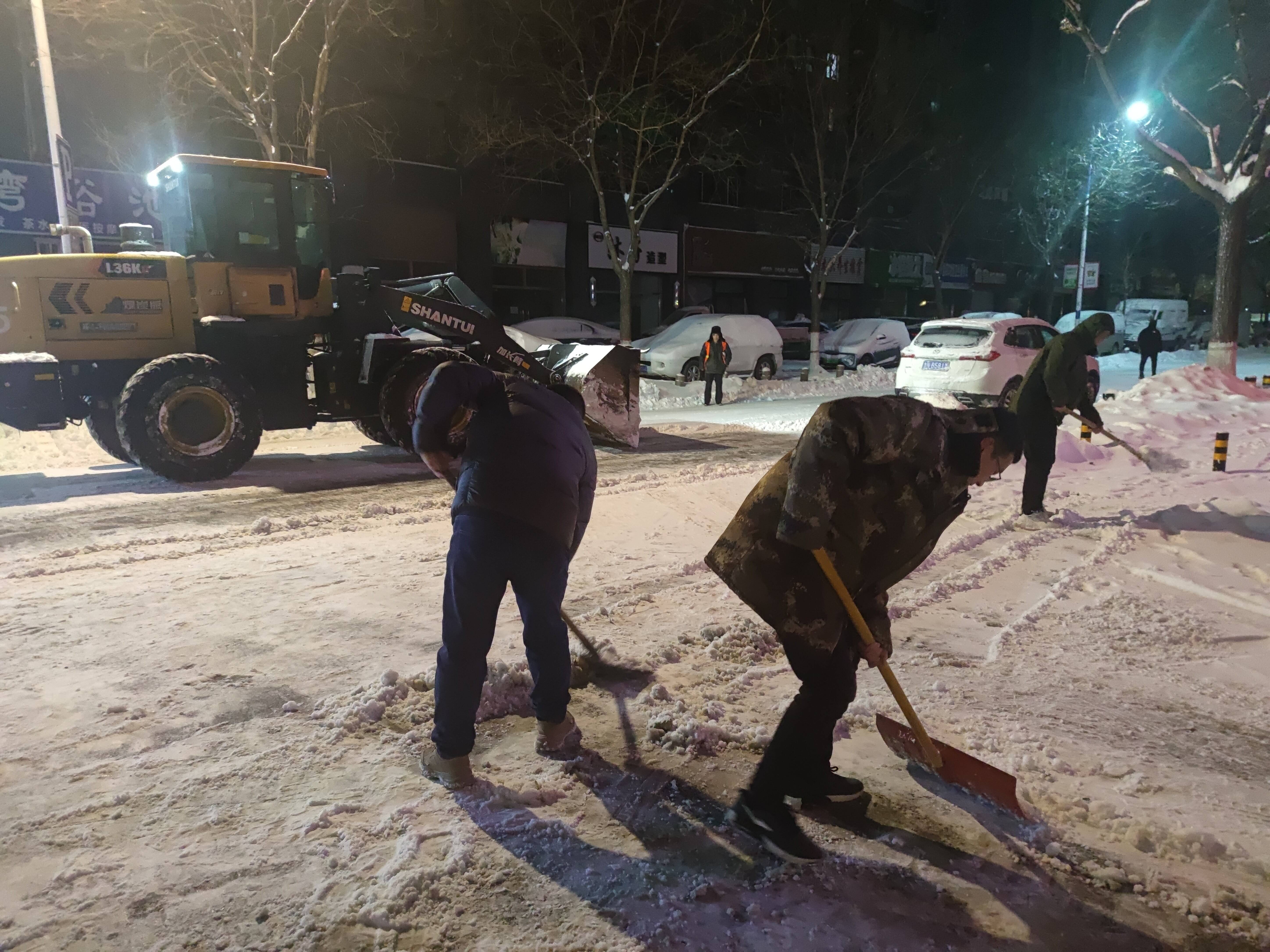 德城區運河街道以紮實舉措溫暖風雪夜歸人