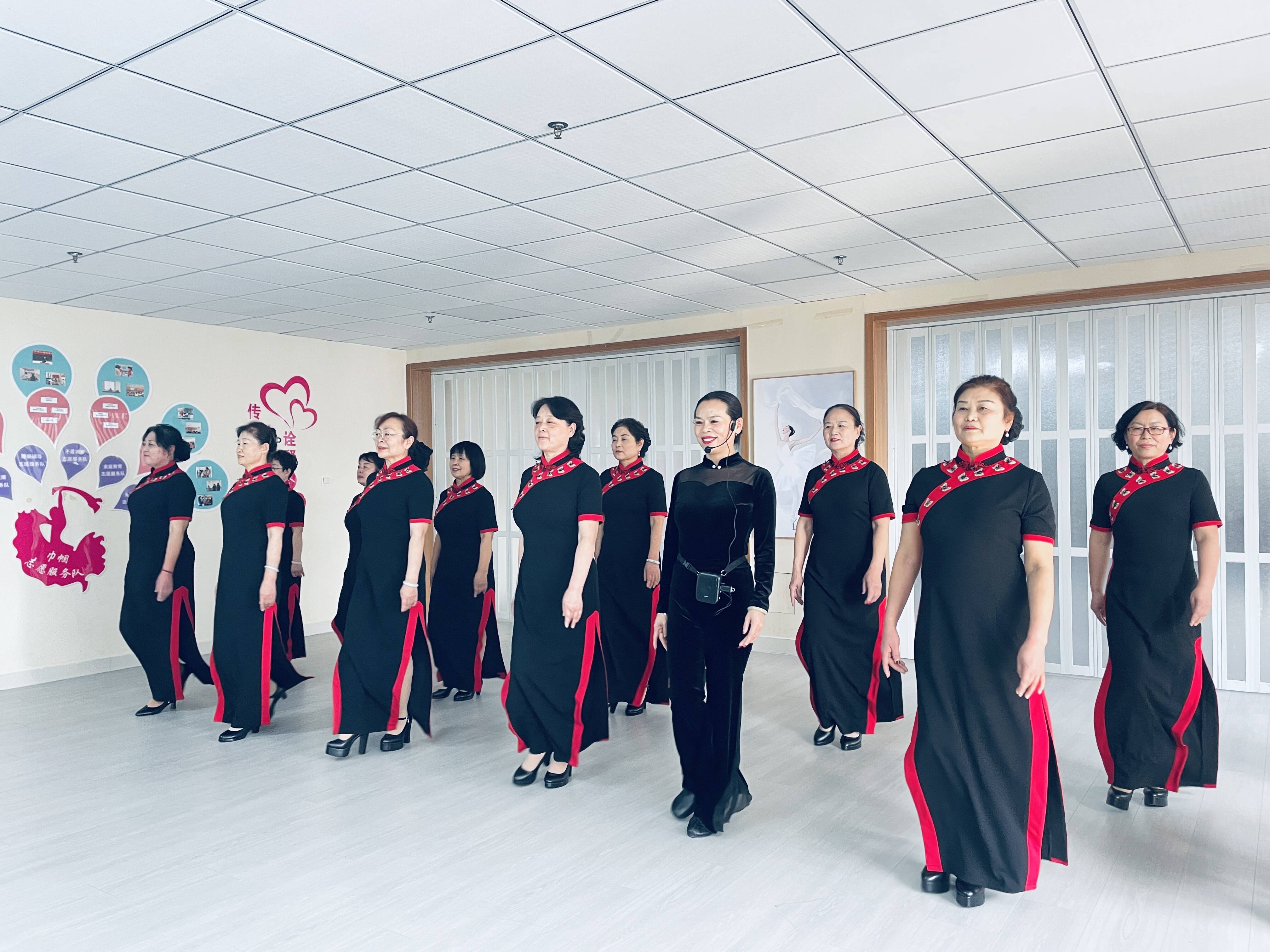 潍坊昌乐举办花样年华最美昌乐女性旗袍礼仪课活动