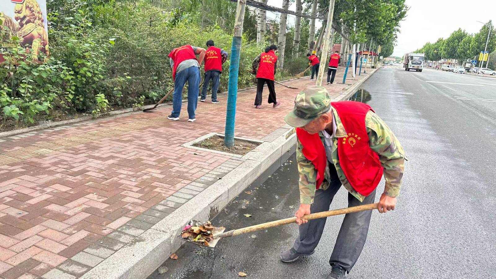 高密市经济开发区聚力创城齐攻坚精准发力干劲足