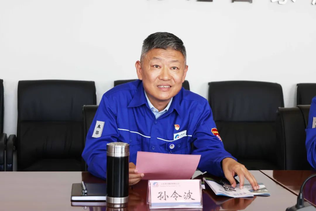 中国智慧能源产业联盟,新疆阿克苏地区温宿县客人来海化集团考察交流