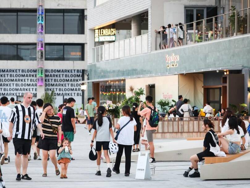 远足不如本地游，年轻人“五一”掀起城市微度假