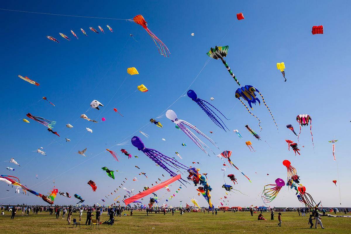 乘“风”而上，万亿城市“筝”先