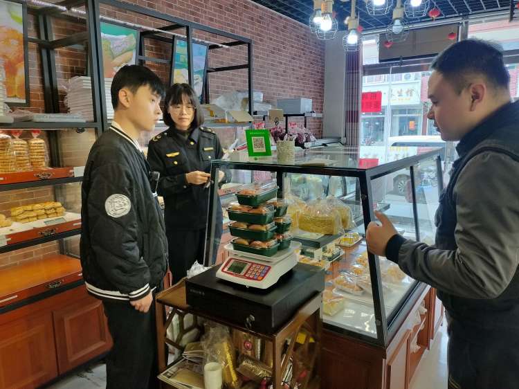 济南市章丘区相公庄市场监管所:开展食品监督抽检 筑牢食品安全防线